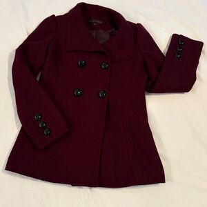 M Julian Plum Color 55% Wool Black Front & Back Buttons Peacoat Sz M
